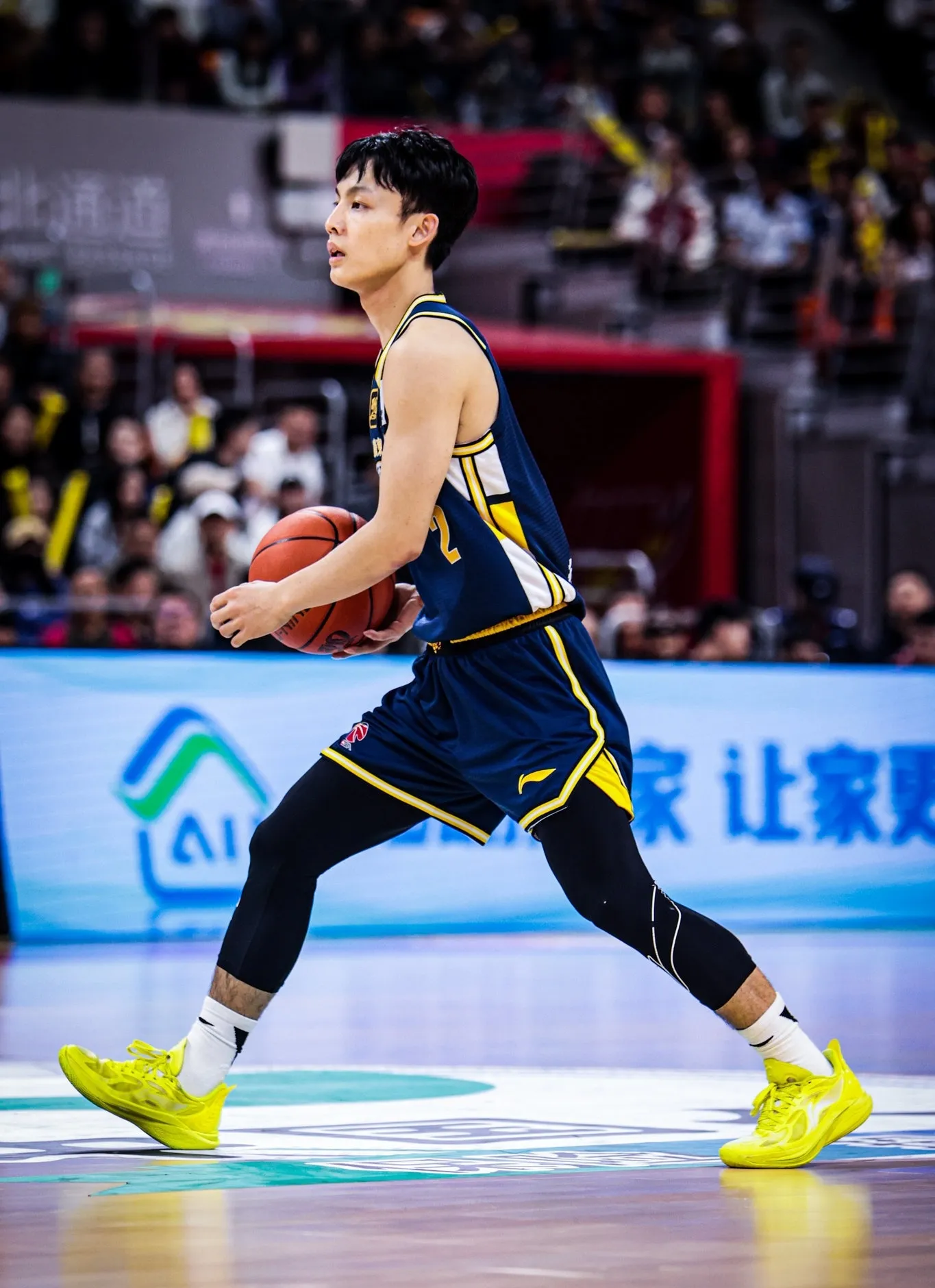 广厦男篮发布备战花絮，转会期门线救险，NBA季后赛任务艰巨，球探报告显示潜力的简单介绍