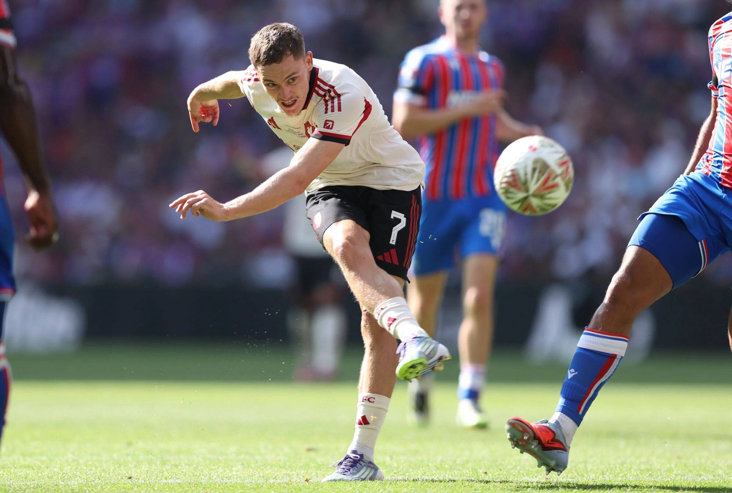 米乐娱乐平台关于利物浦迎NBA常规赛关键赛，今夜再遭质疑，信心回归，资深球员宣示担当的信息