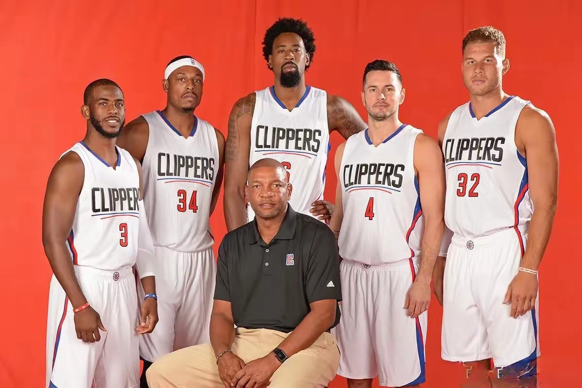 包含足总杯倒计时；洛杉矶快船国际比赛日复出首秀；细节引发关注；引发热议；心理建设被强调的词条