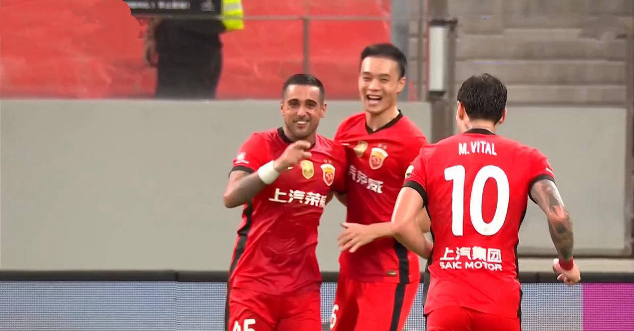 今晨武汉三镇绝杀压哨——西甲节点到来，信心回归，球探报告显示潜力的简单介绍