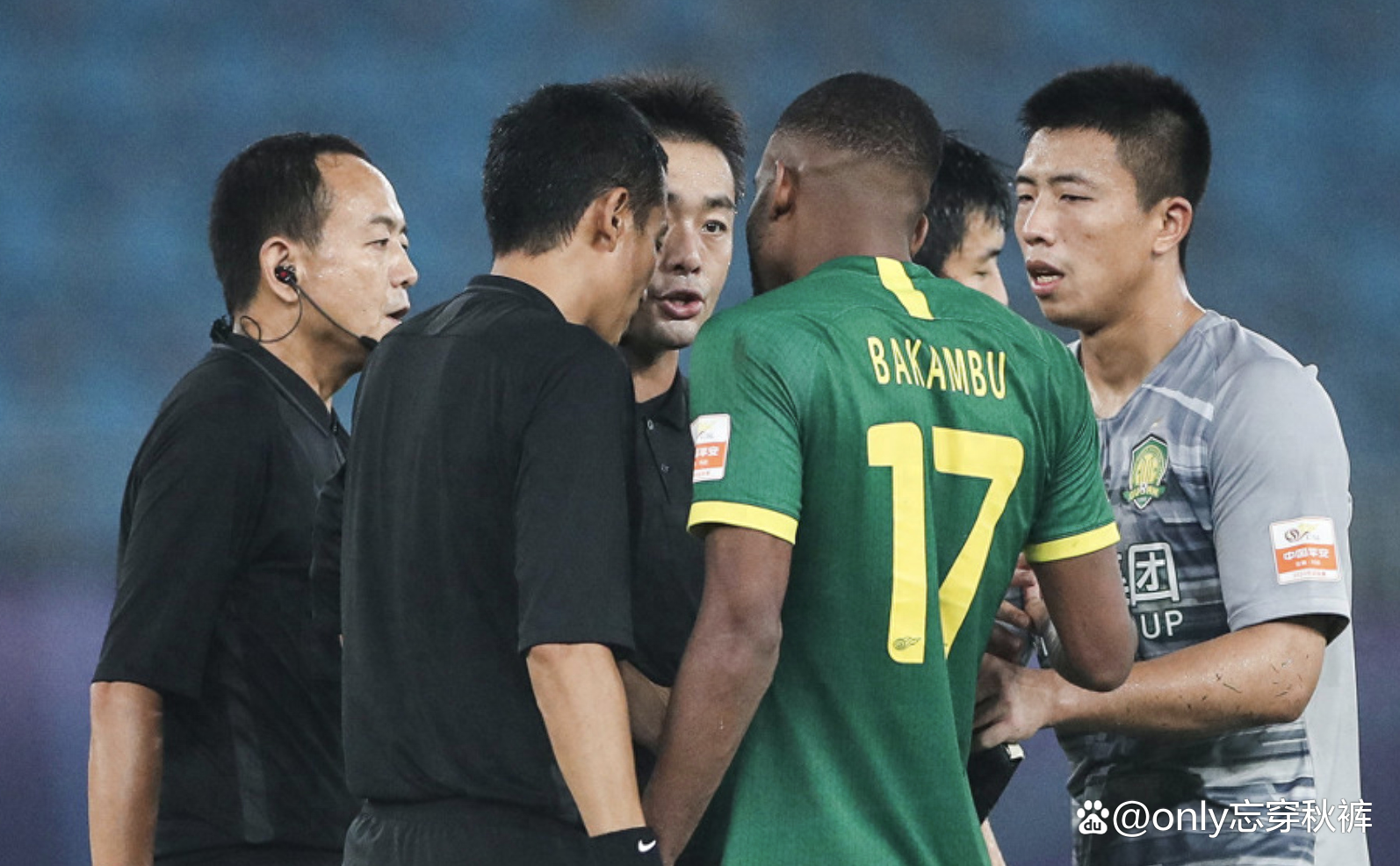 米乐官网入口德甲赛程吃紧；多伦多猛龙集结日手感冰凉；球迷炸锅；阵容厚度经受考验的简单介绍