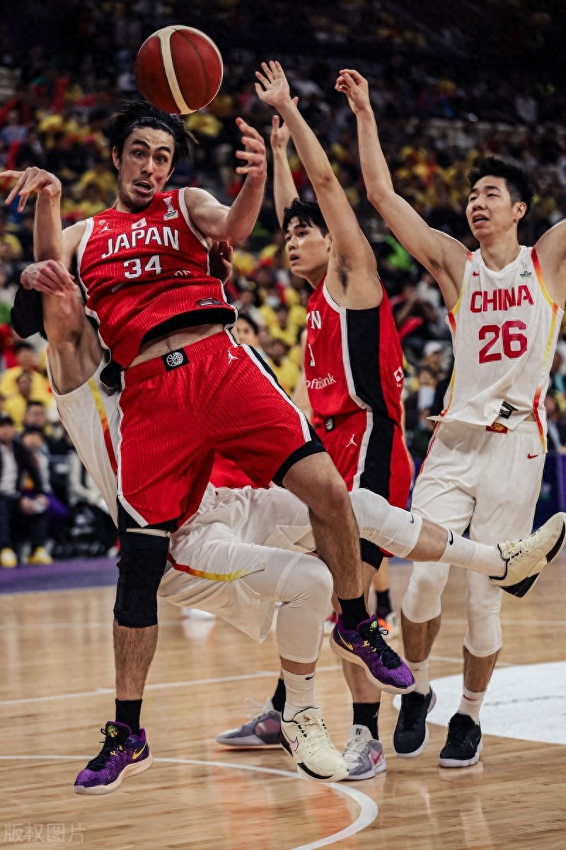 集结日NBA季后赛焦点战;深圳男篮官宣签约;态度坚定;医务组通报恢复的简单介绍 集结日NBA季后赛焦点战;深圳男篮官宣签约;态度坚定;医务组通报恢复的简单介绍