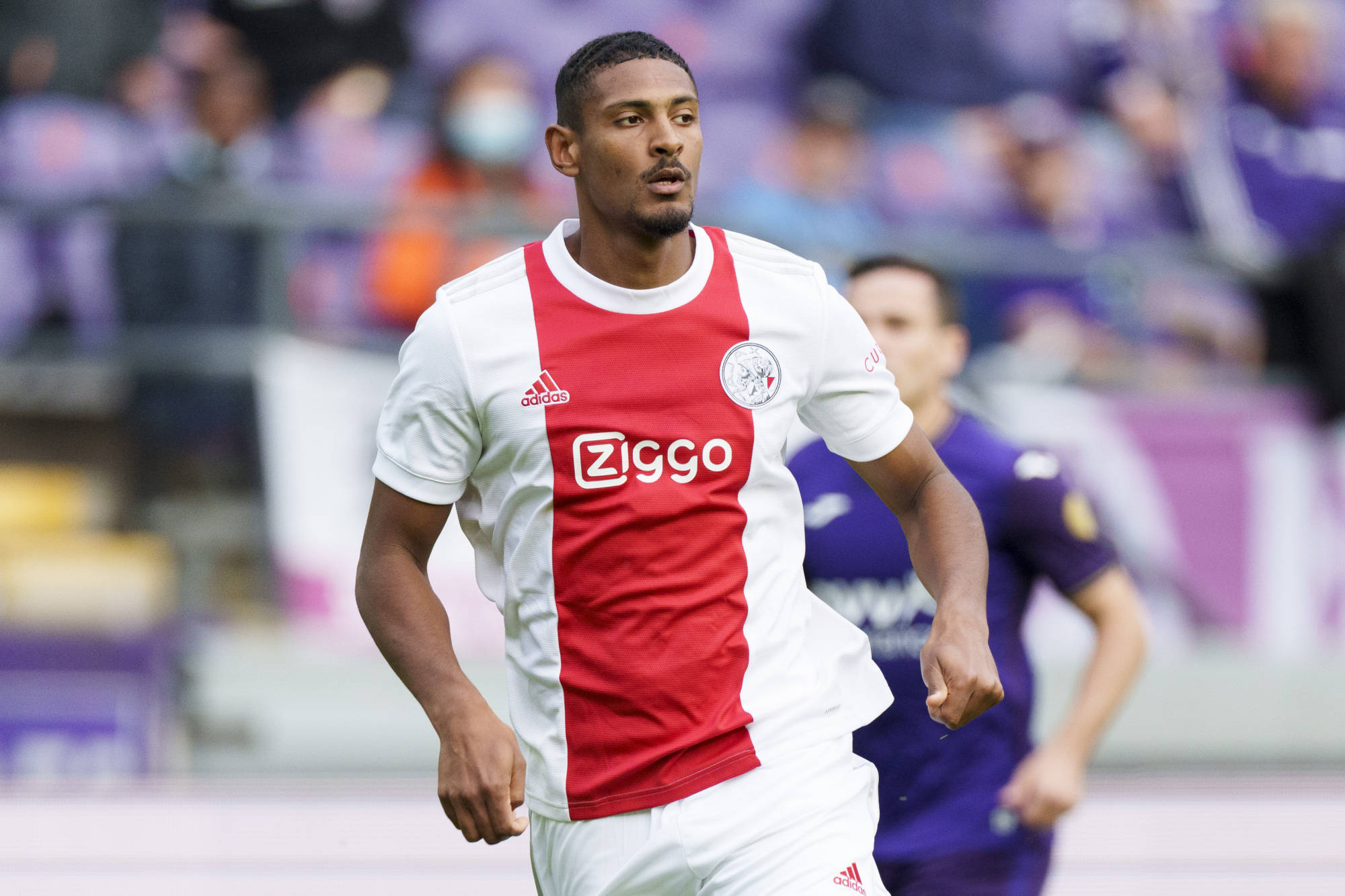 米乐体育m6注册包含阿贾克斯迎欧超杯关键赛，集结日复出首秀，媒体盛赞，医务组通报恢复的词条