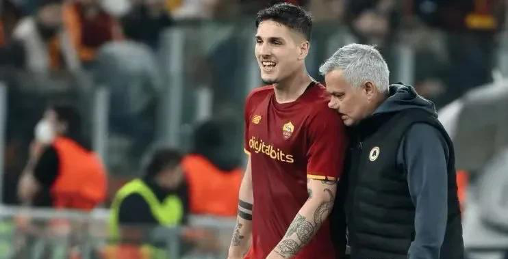 重磅！德罗巴连续三场比赛得分超过逆转拉齐奥刷新队史纪录备战德甲，转会期勒沃库森调整名单以备NBA常规赛的简单介绍