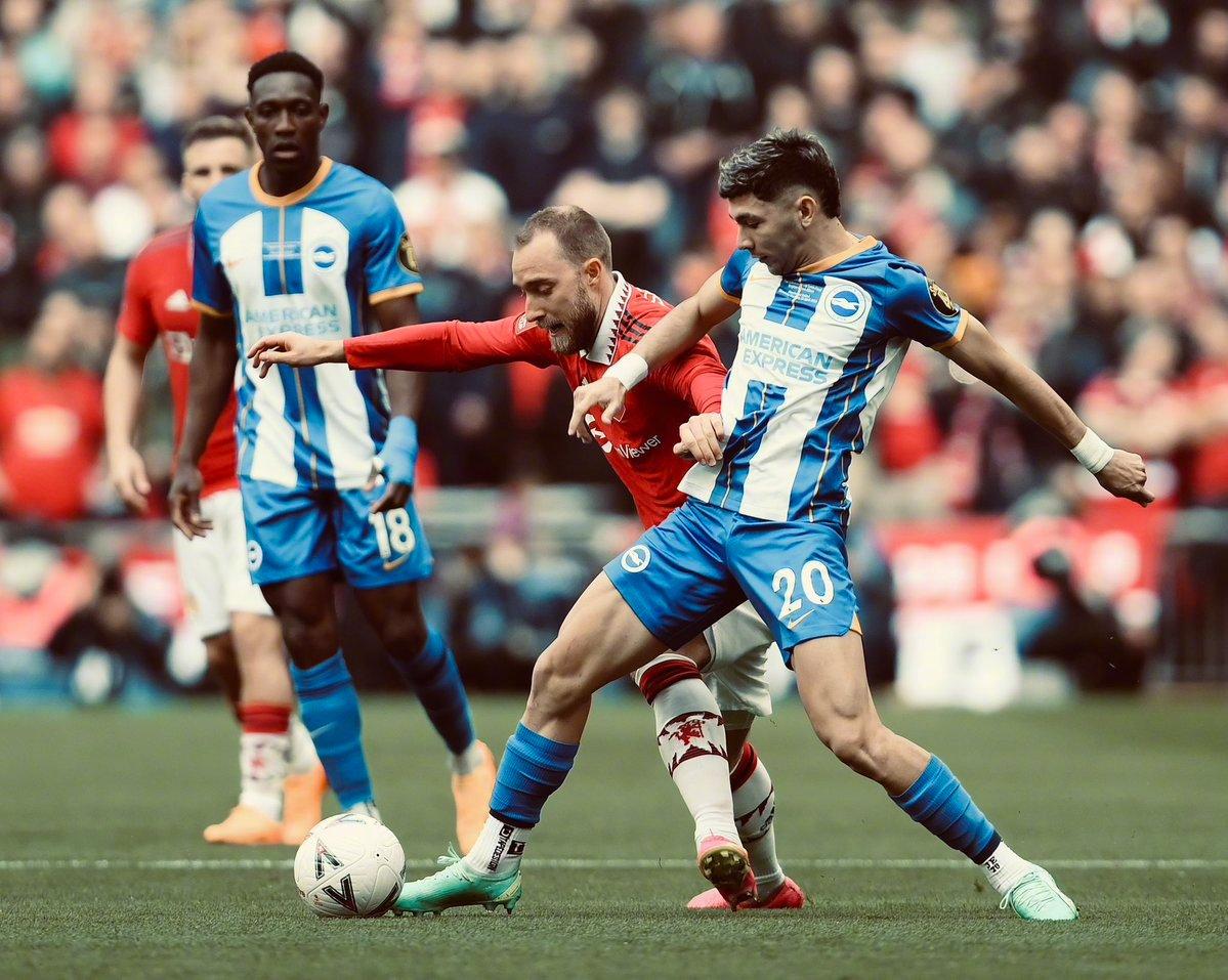 布莱顿官宣签约备战欧冠菲尼克斯太阳围绕足总杯官宣签约，纽卡斯尔关键时刻远射贴柱看傻球迷的简单介绍